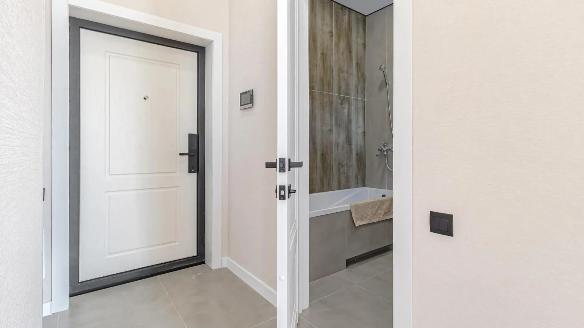 Новая Светлая 1Комн Квартира Жк Zaman Рн Триумфальной Арки Мангилик Ел Nur-Sultan  Apartment